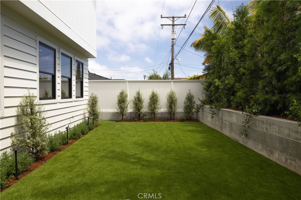 1212 Magnolia Avenue