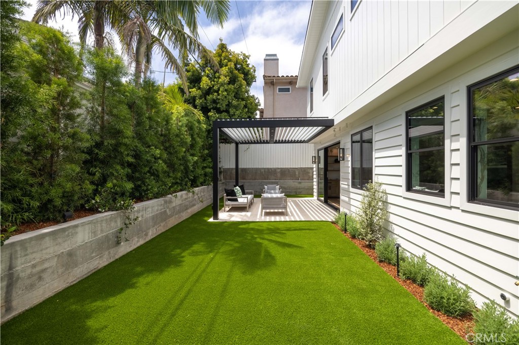 1212 Magnolia Avenue