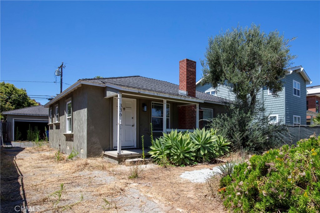 336 Avenue E