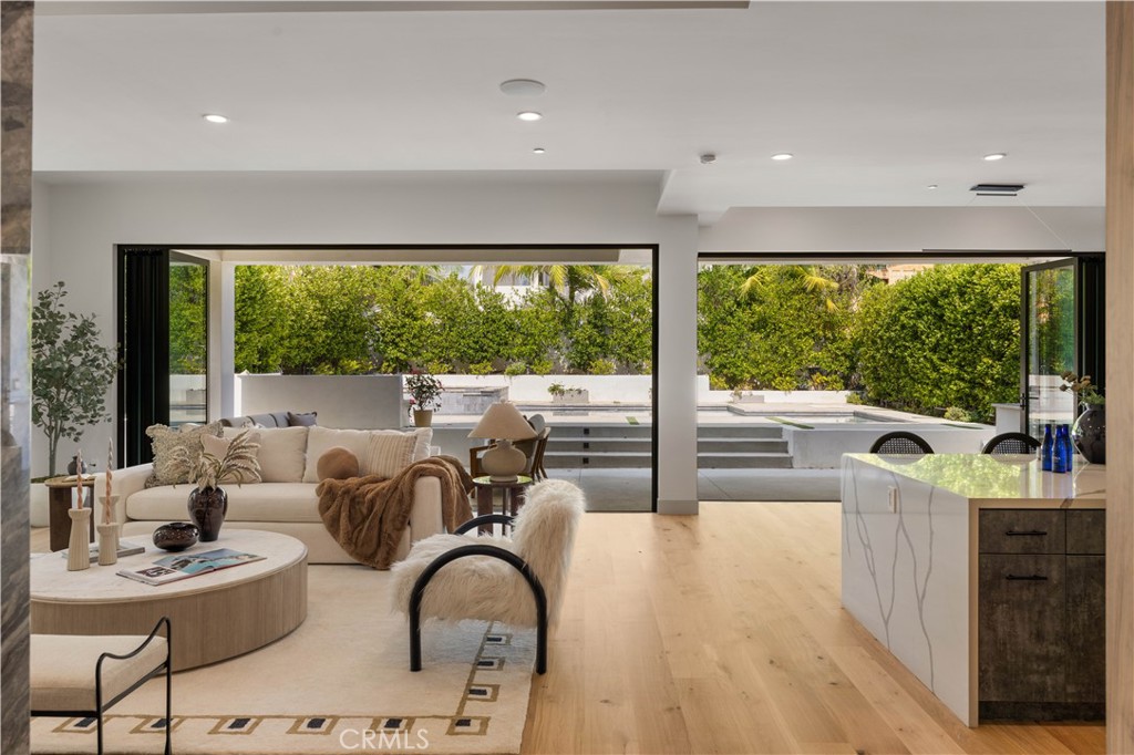 1731 Ruhland Avenue