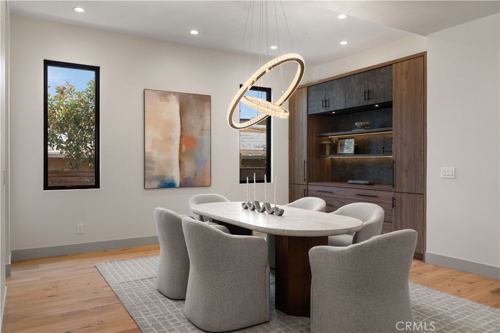 1731 Ruhland Avenue