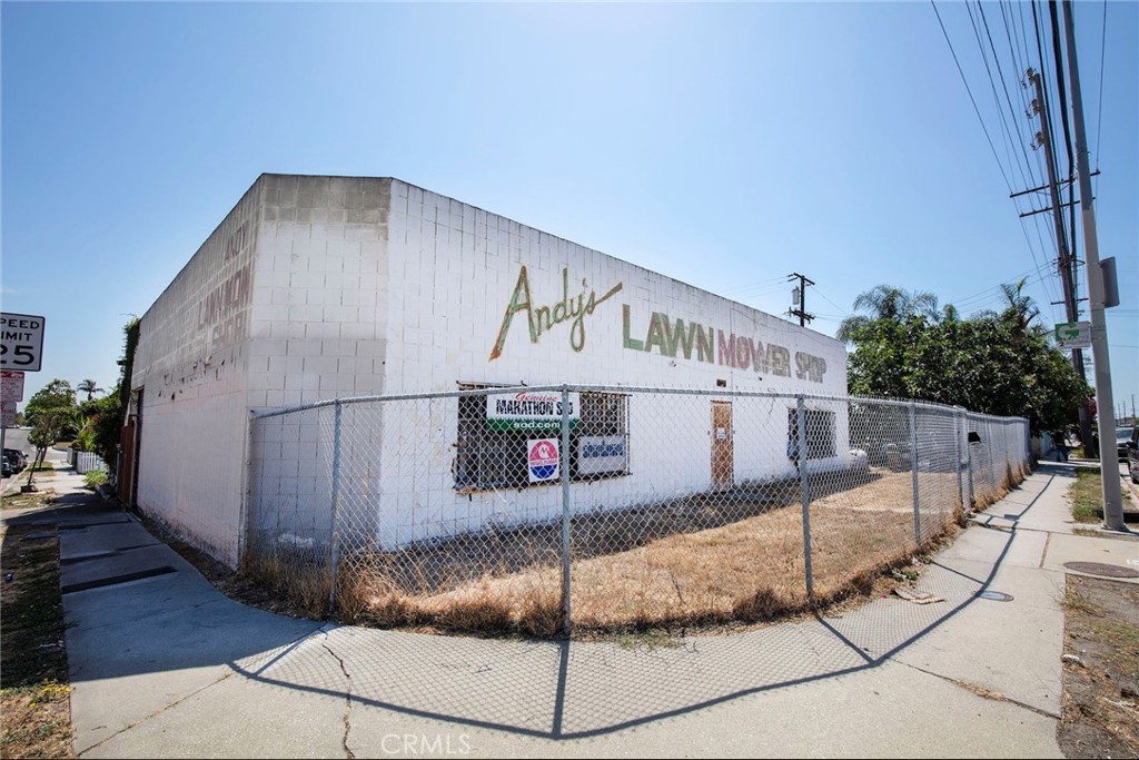 20406 Normandie ave