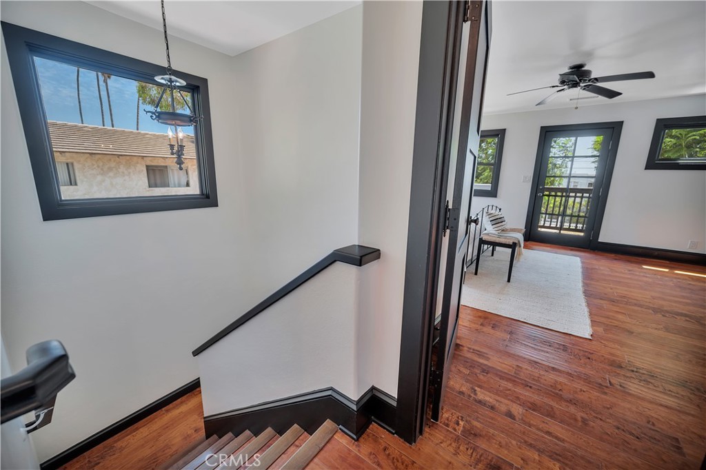 526 W 40th