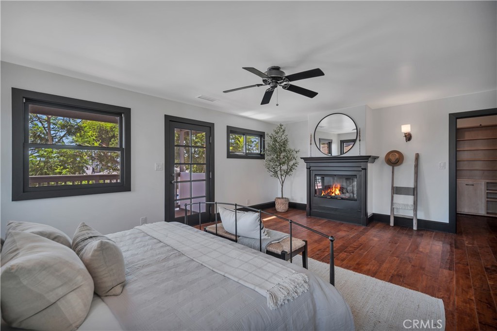 526 W 40th