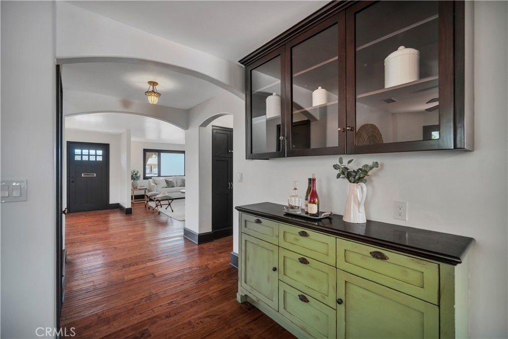 526 W 40th