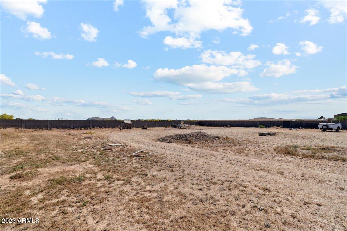 6485 E HERITAGE Road