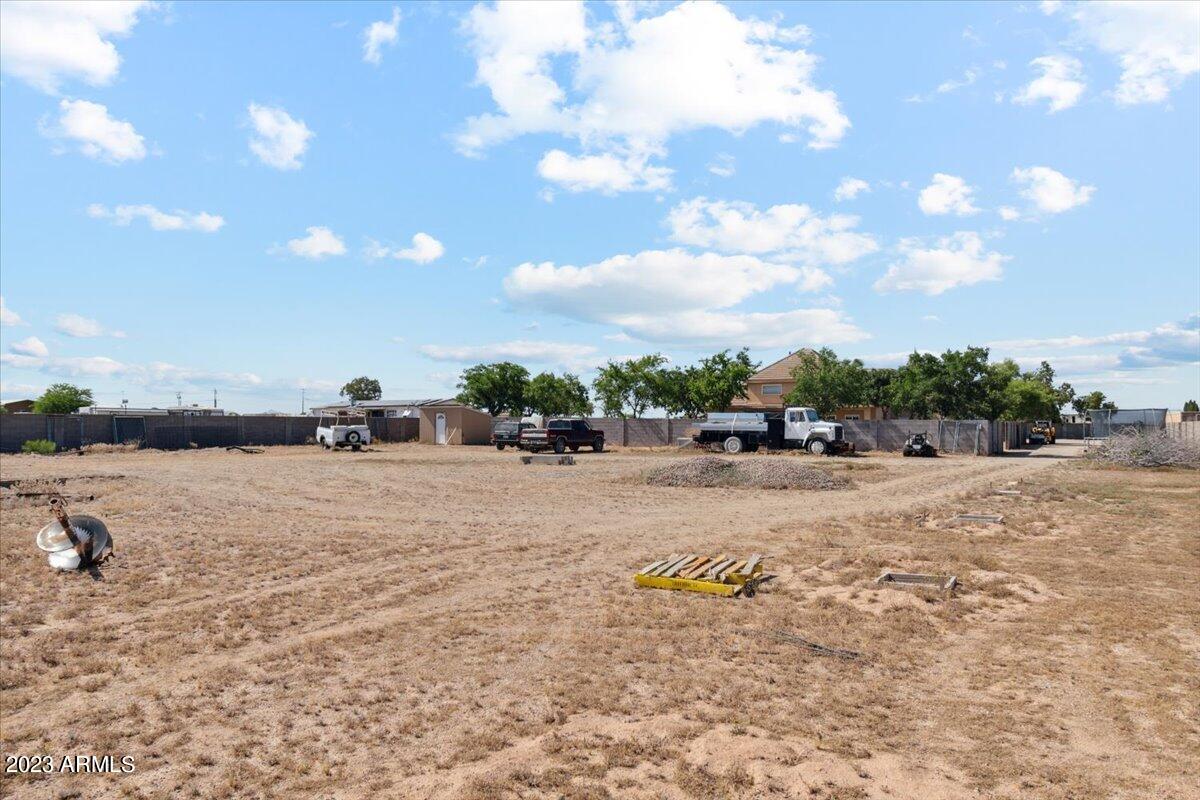 6485 E HERITAGE Road