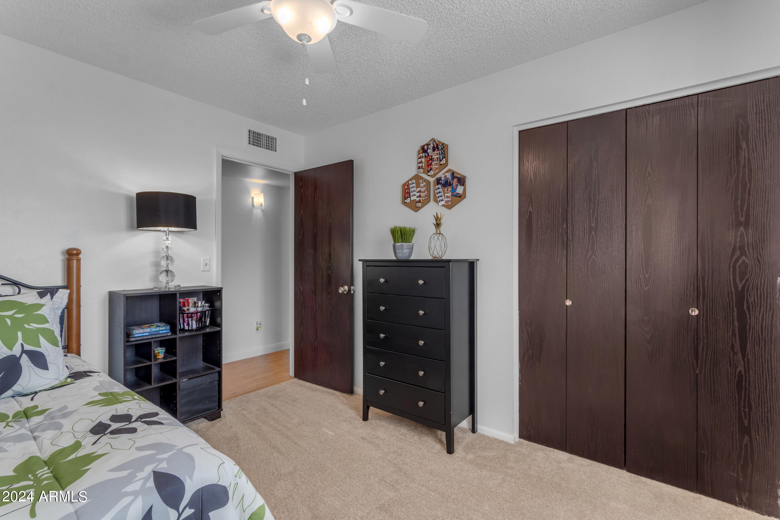 876 S NEBRASKA Street, 9