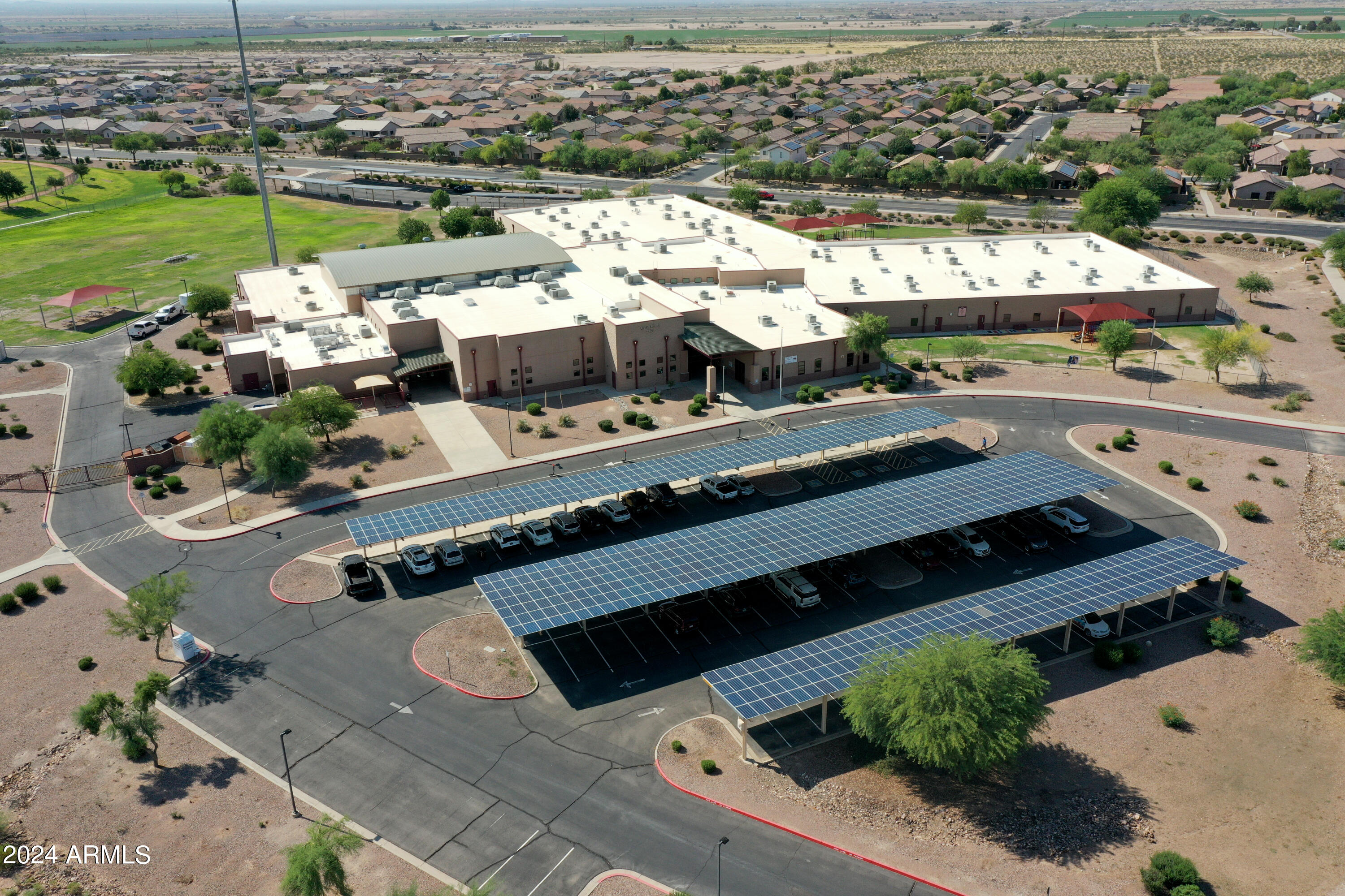 2604 N PRESIDENTIAL Drive