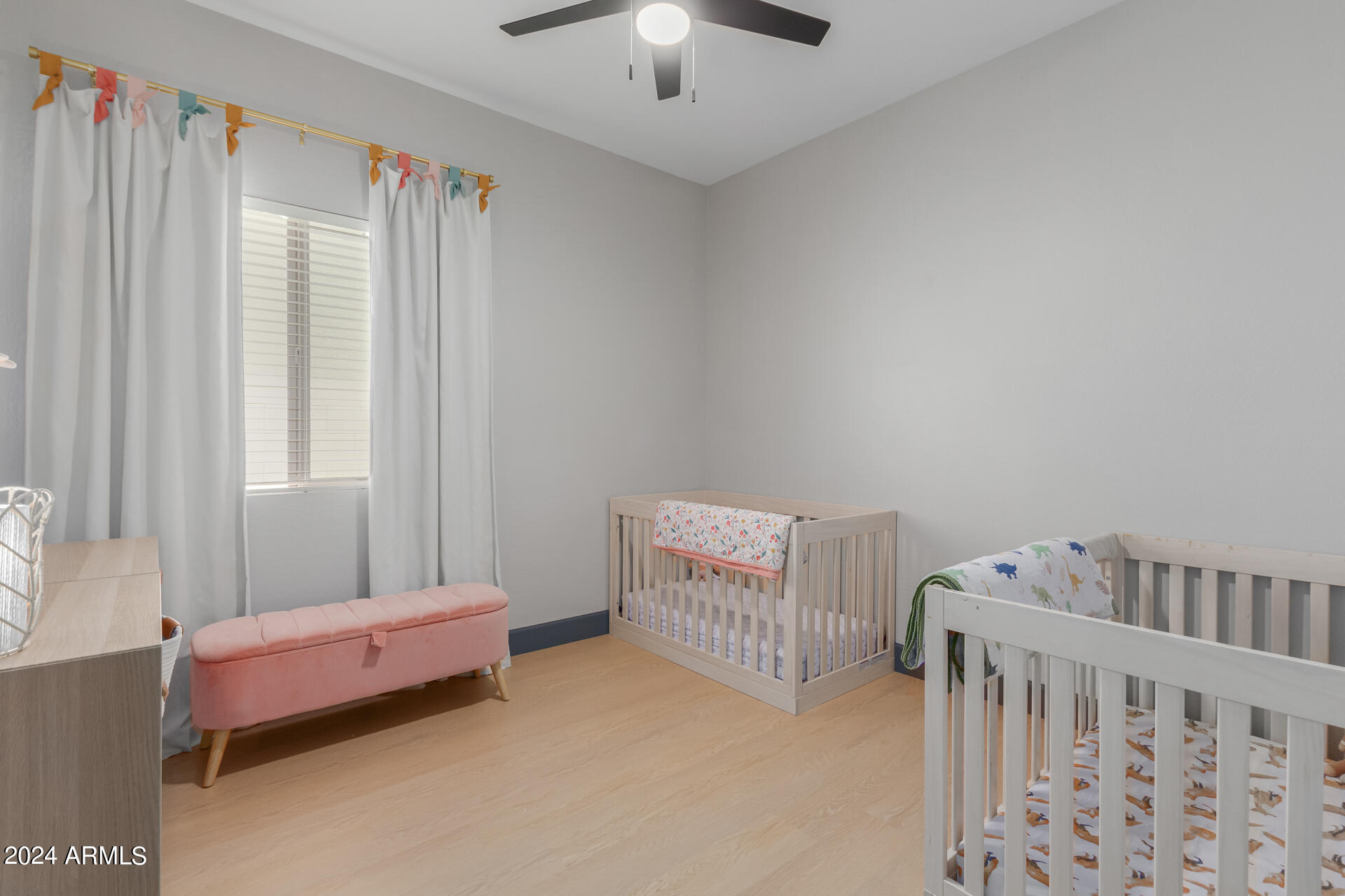 1386 W SPINE TREE Avenue