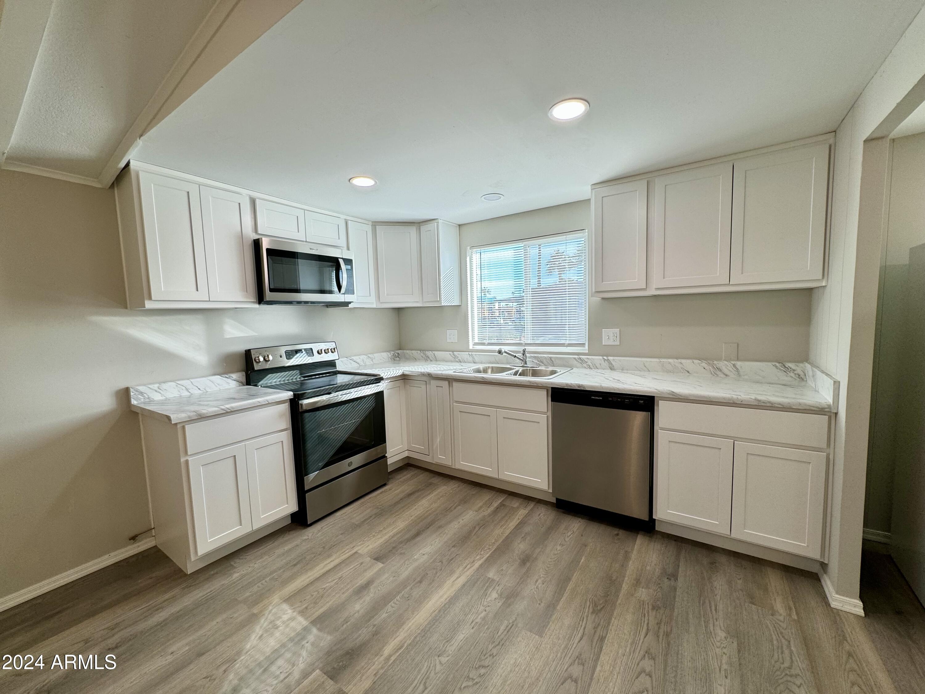 400 W Baseline Road, 308