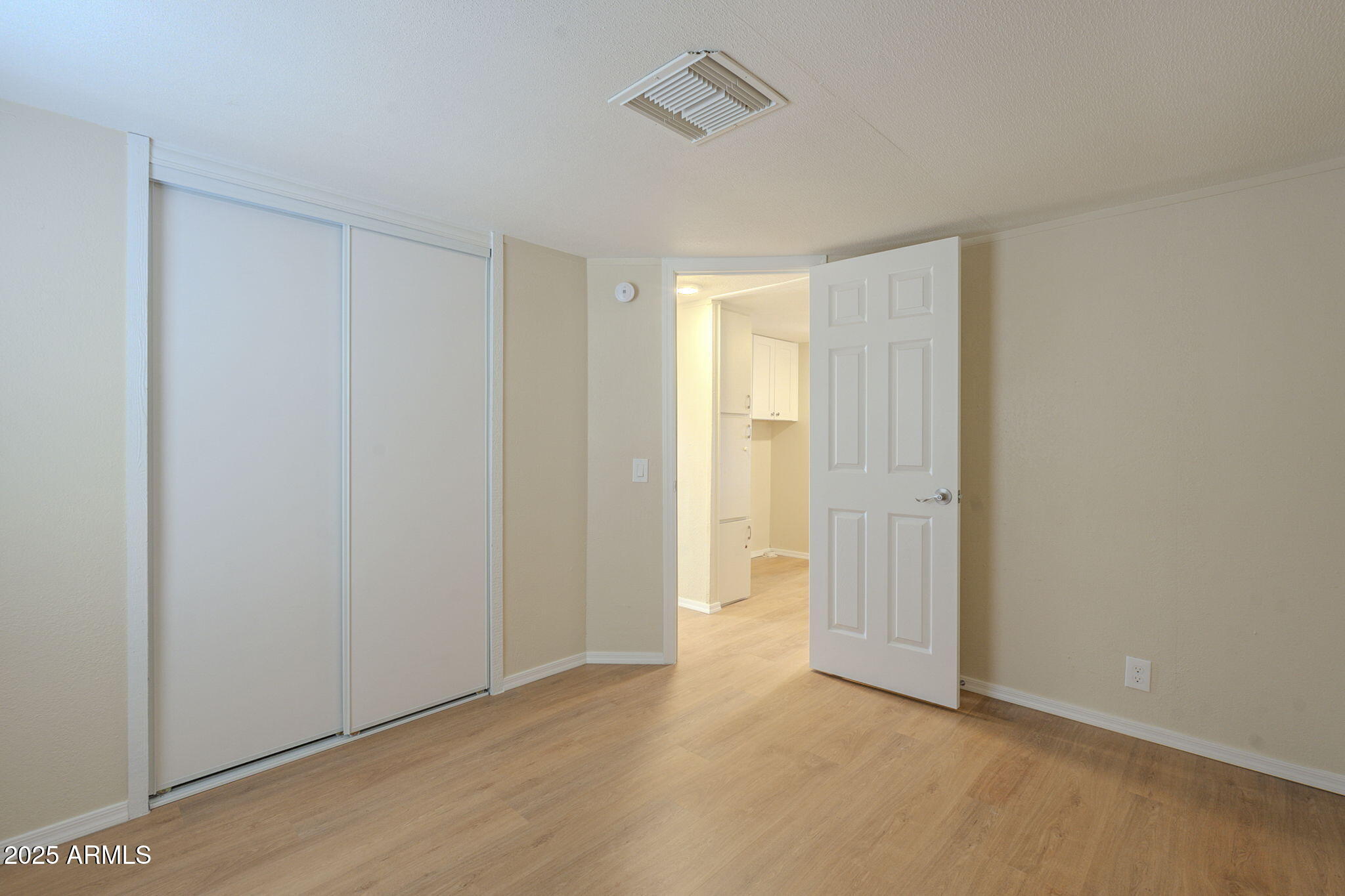 549 E McKellips Road, 44