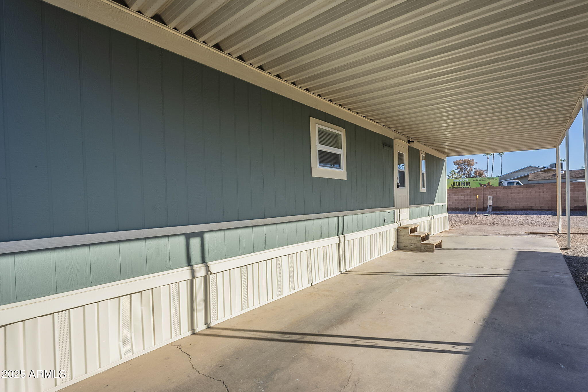 549 E McKellips Road, 44