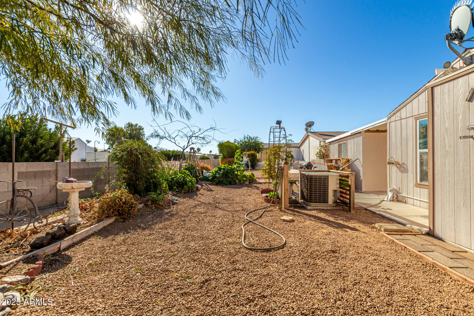 437 E Germann Road, 24