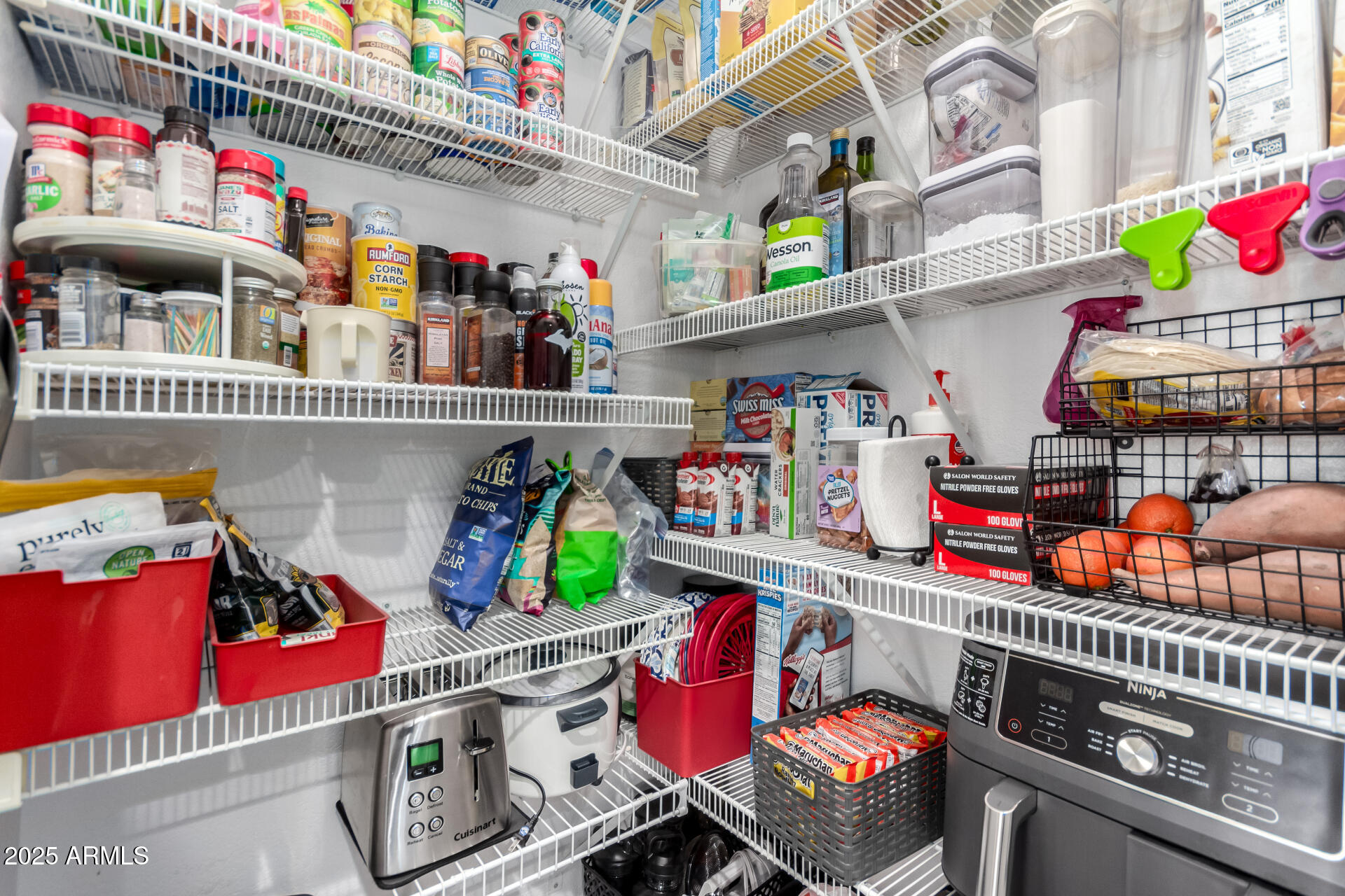 2528 E LA COSTA Drive