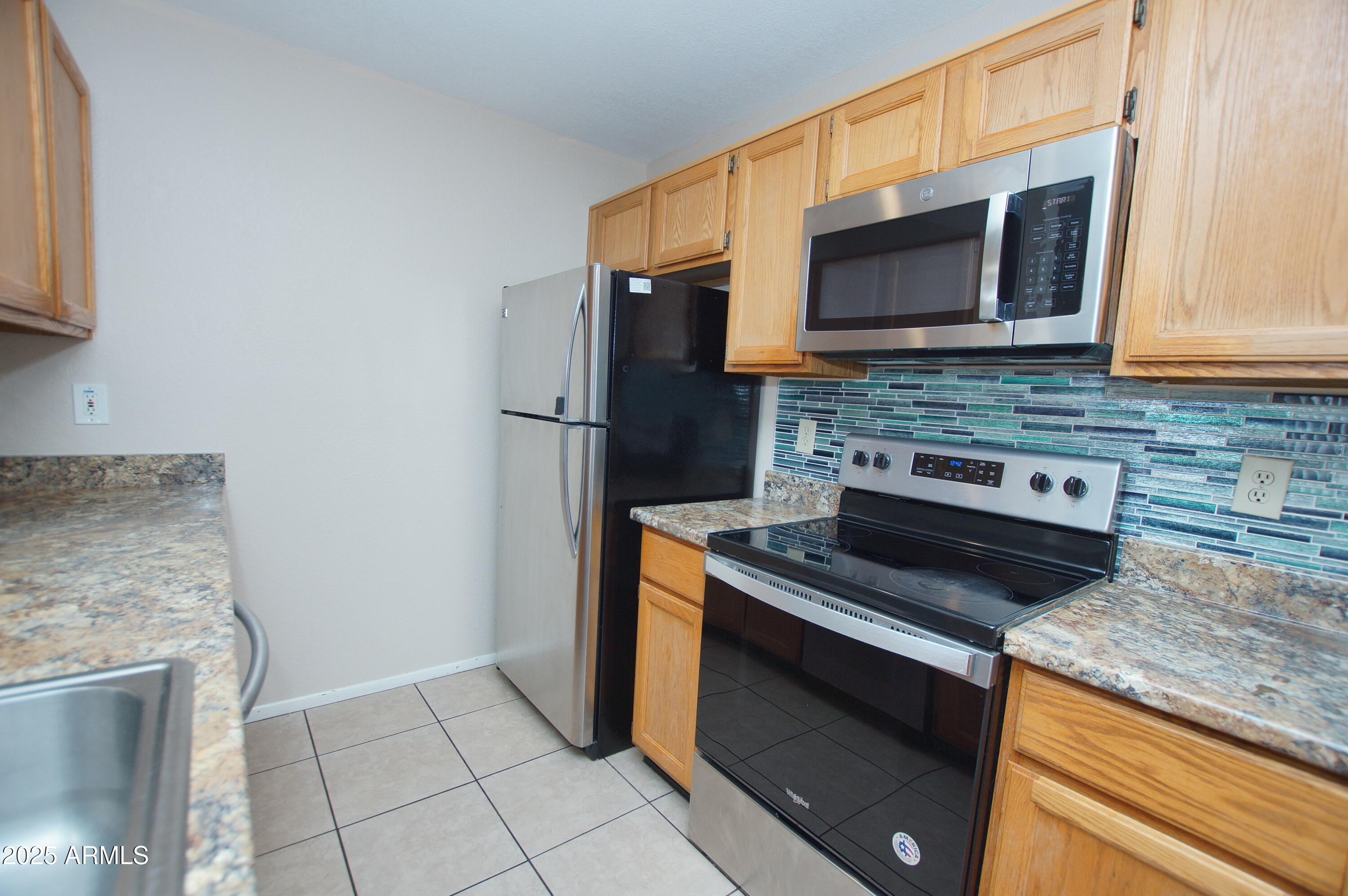 4114 E UNION HILLS Drive 1012