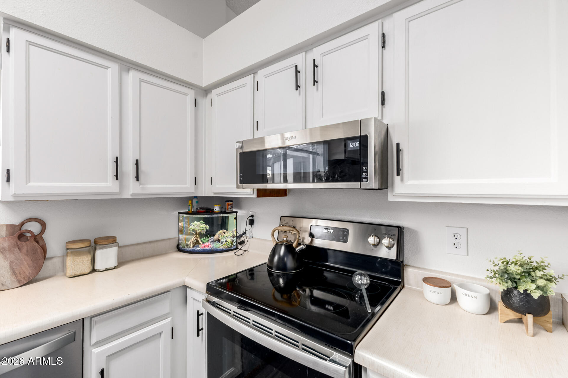 876 S NEBRASKA Street 9