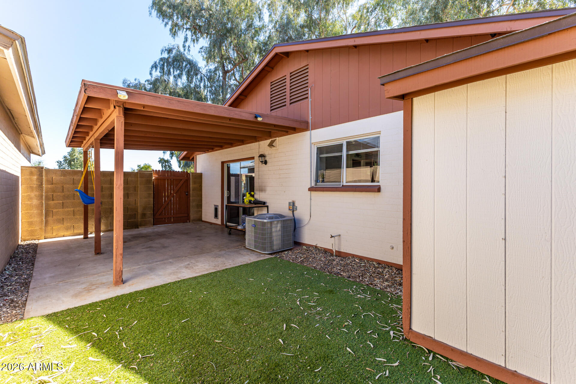 876 S NEBRASKA Street 9