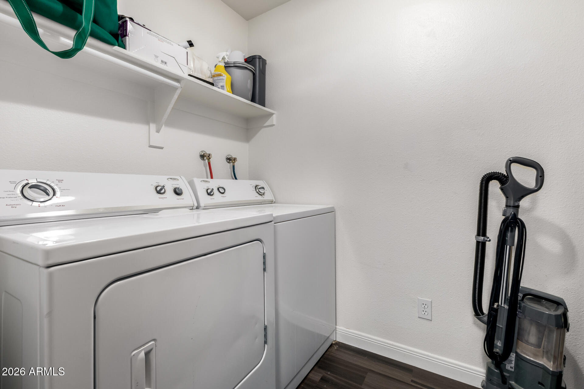 876 S NEBRASKA Street 9