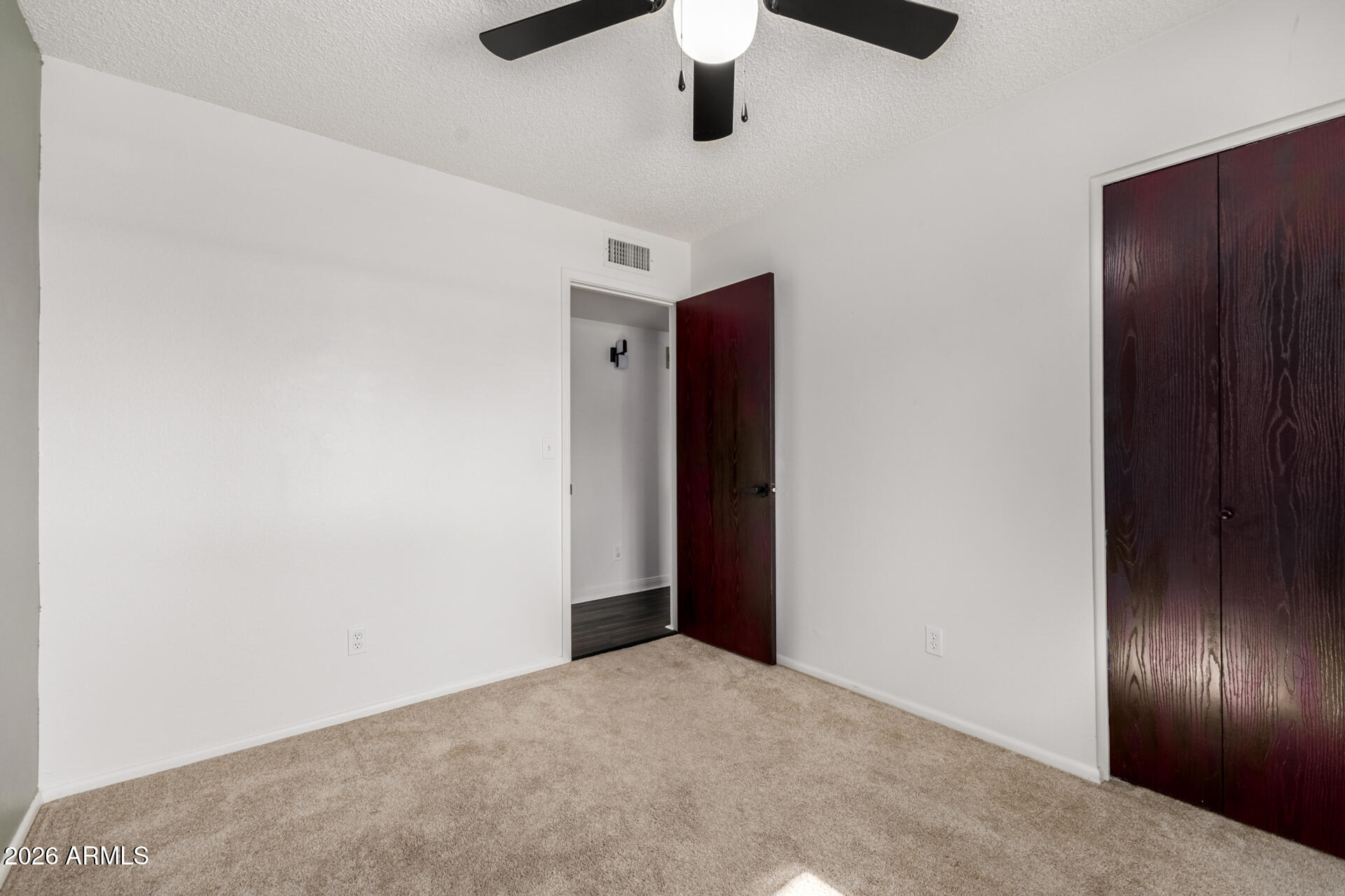 876 S NEBRASKA Street 9