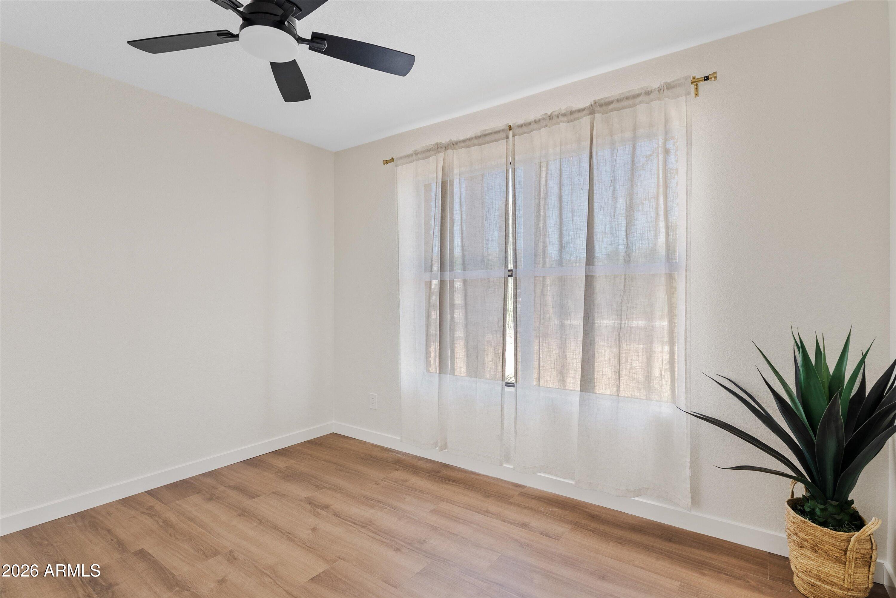 4131 E AHWATUKEE Drive