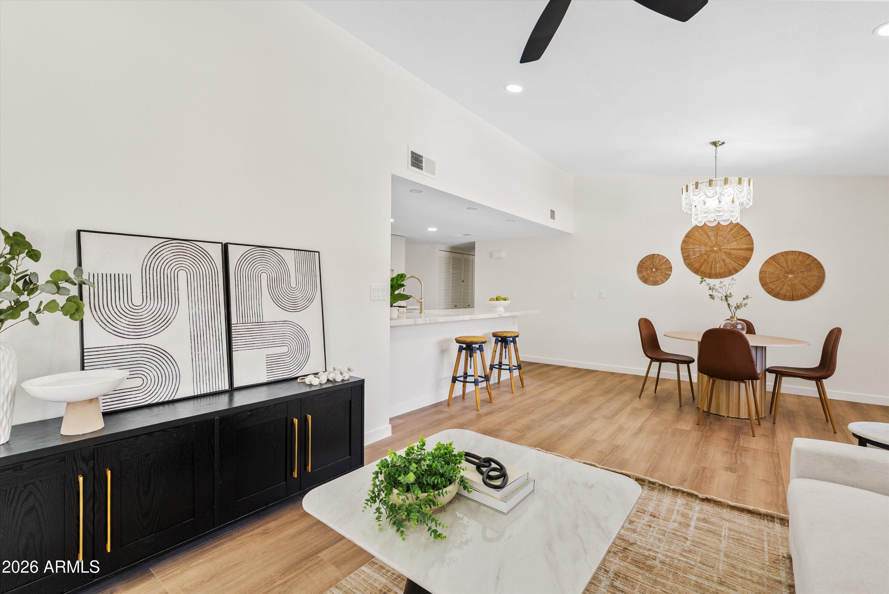 4131 E AHWATUKEE Drive