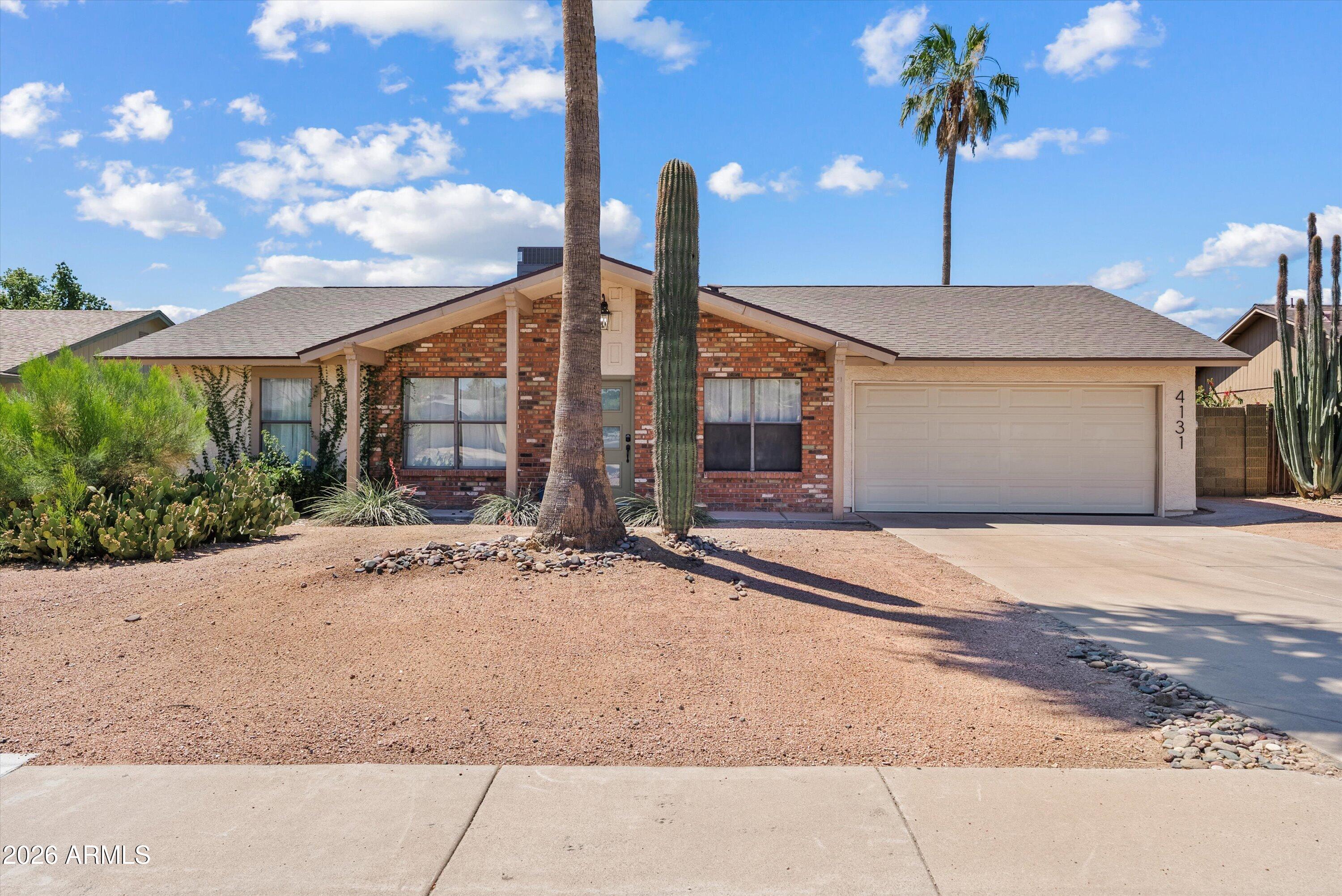 4131 E AHWATUKEE Drive