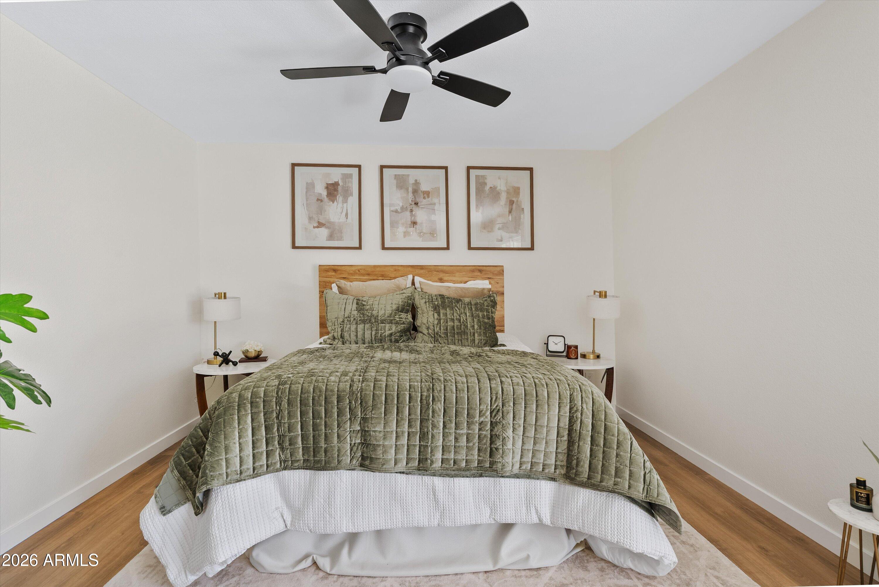 4131 E AHWATUKEE Drive