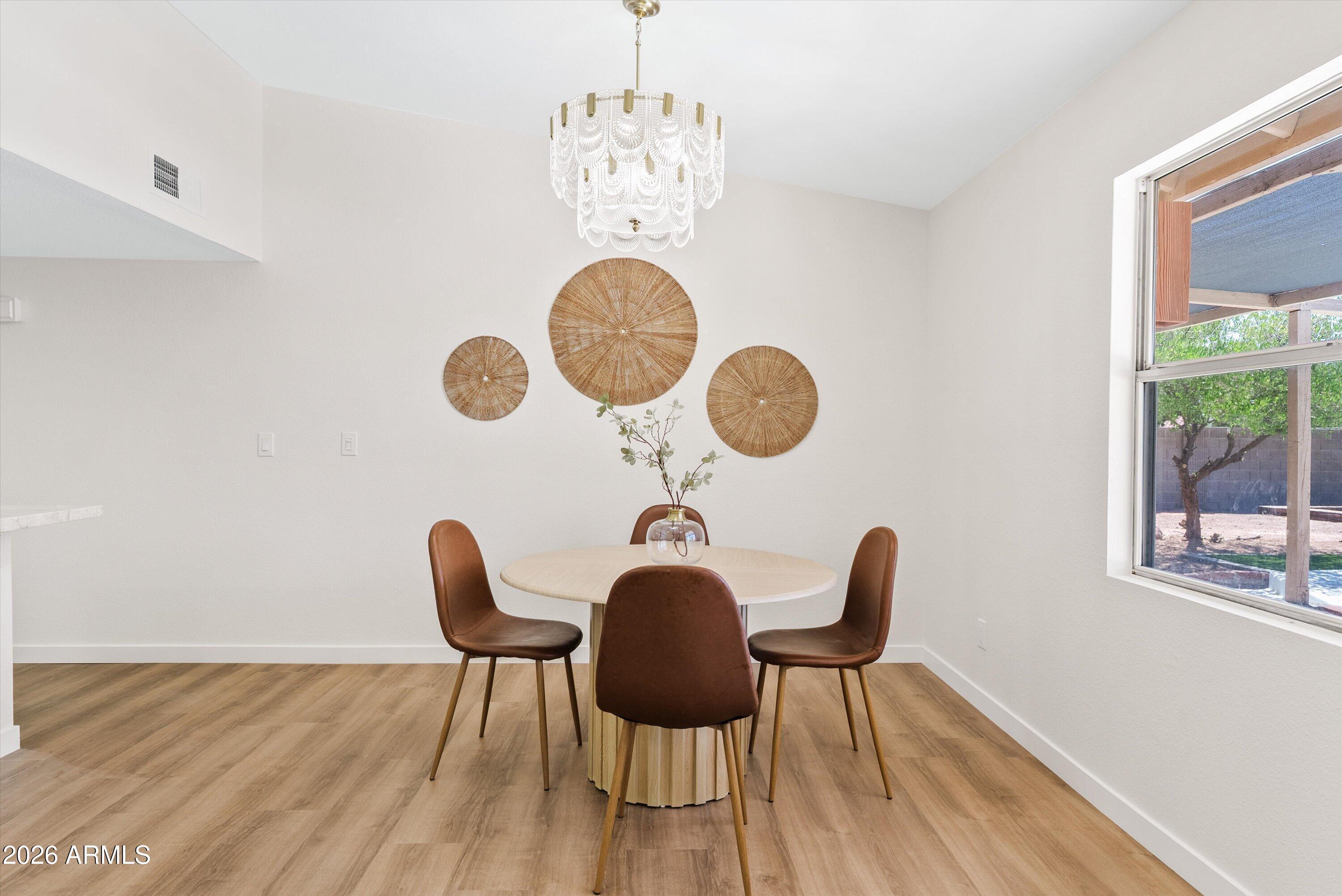 4131 E AHWATUKEE Drive