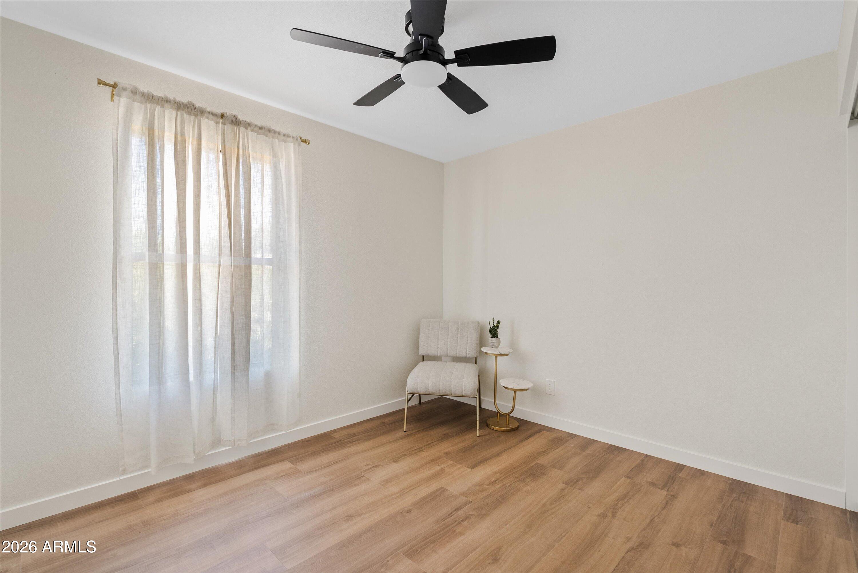 4131 E AHWATUKEE Drive