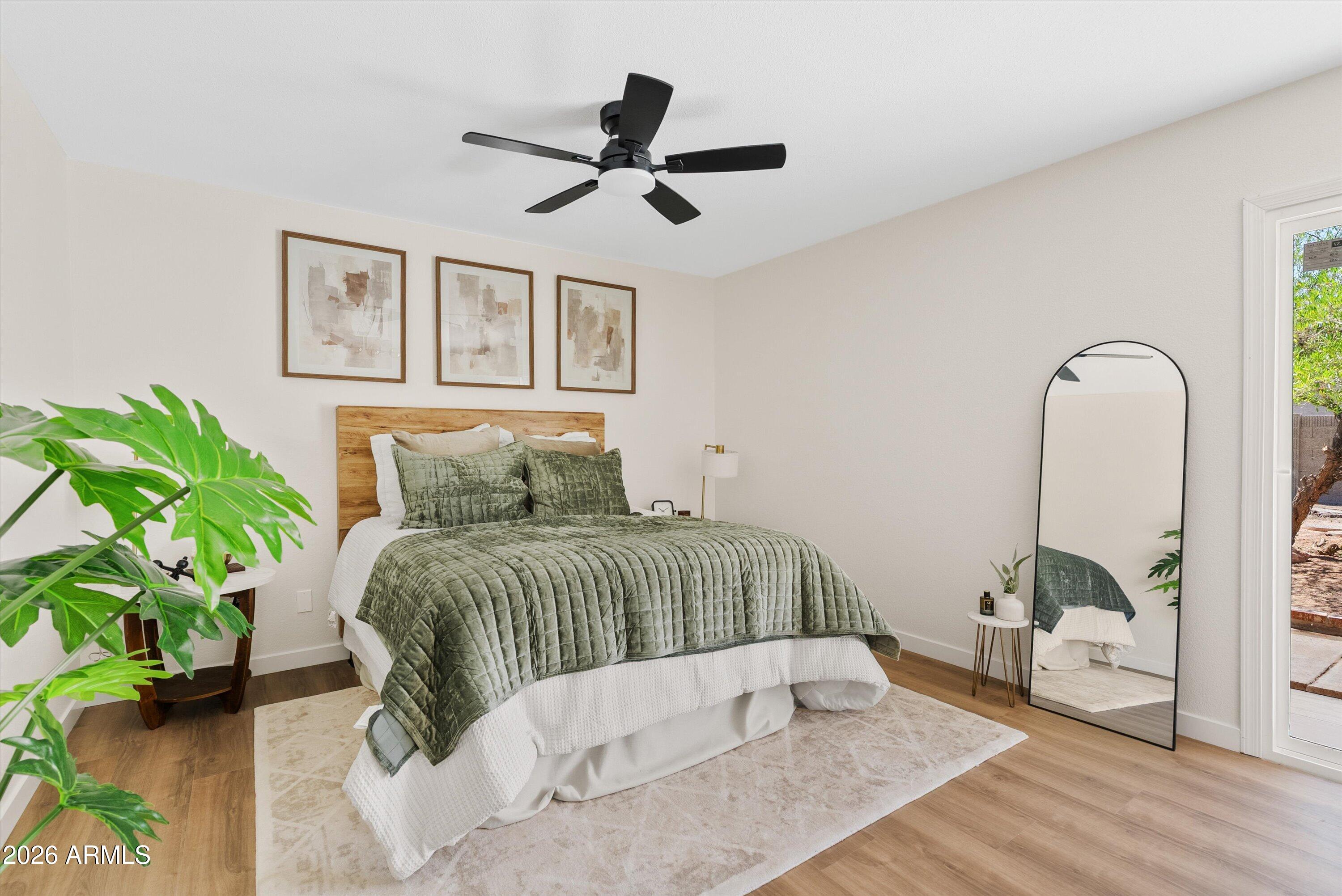 4131 E AHWATUKEE Drive