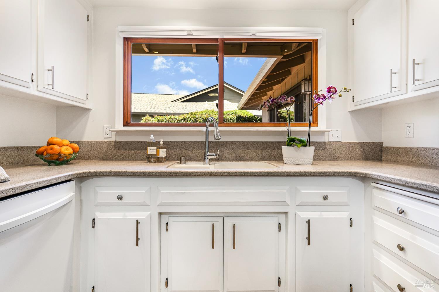 8850 Oak Trail Drive