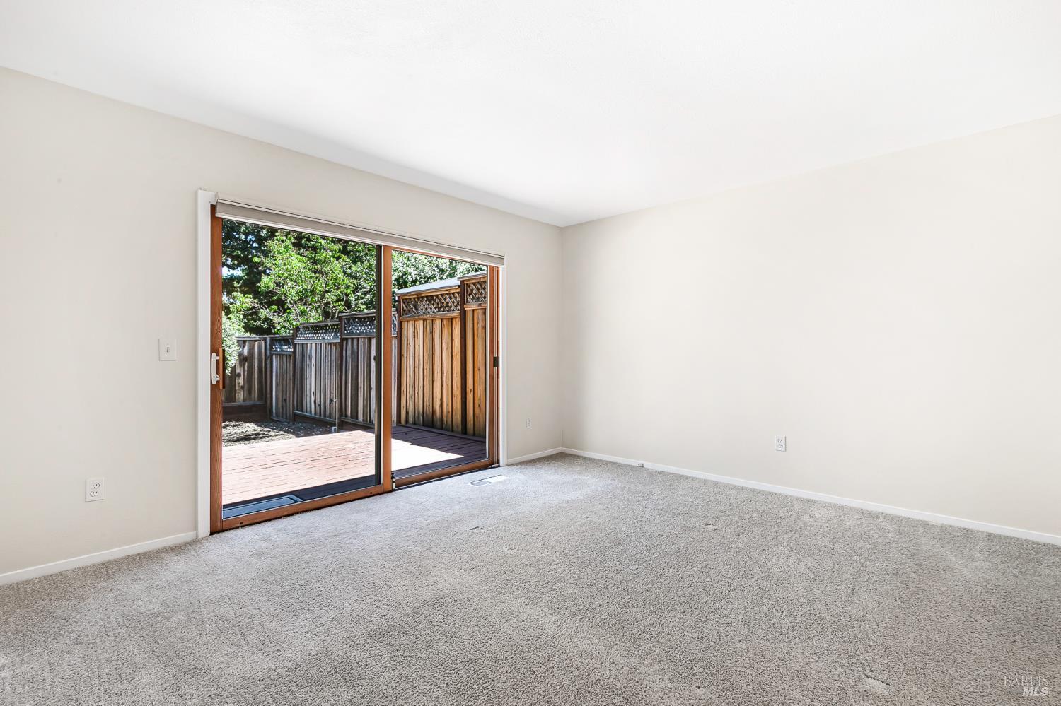 8850 Oak Trail Drive