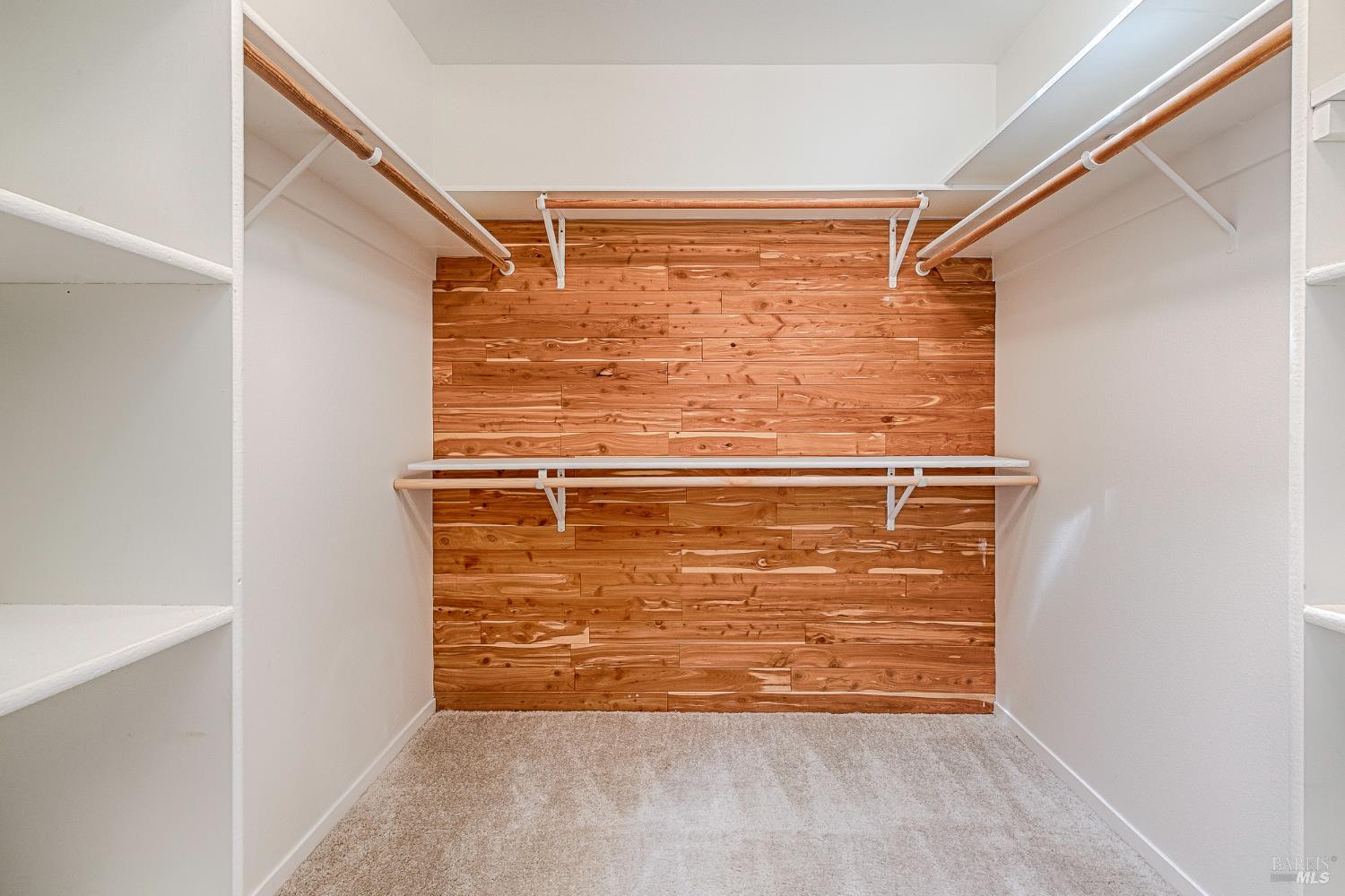 8850 Oak Trail Drive