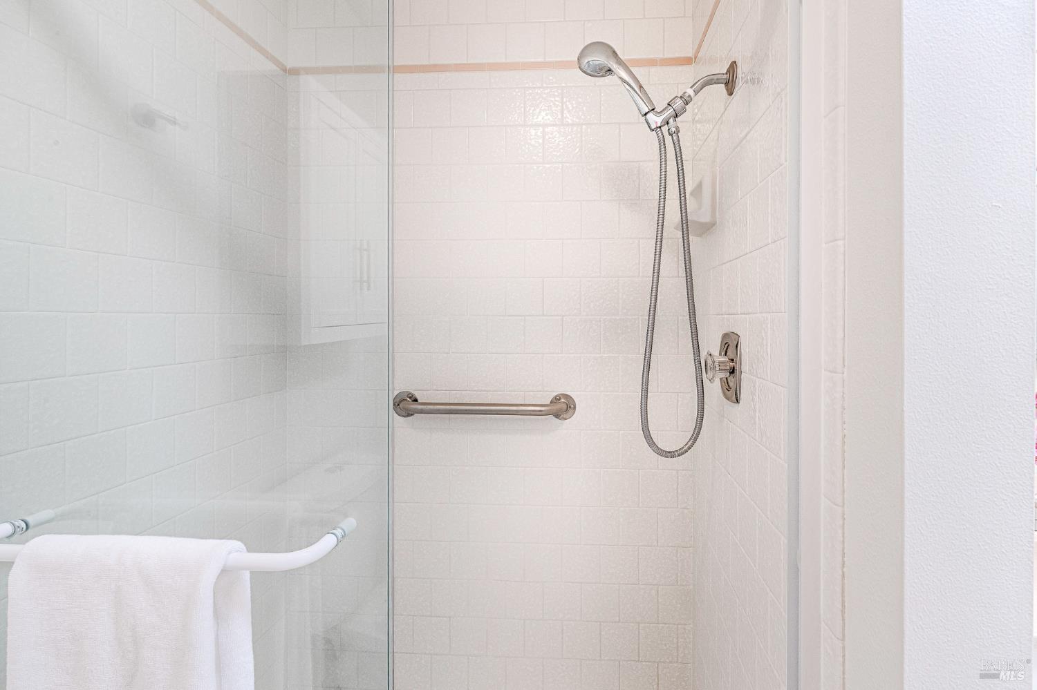 8850 Oak Trail Drive