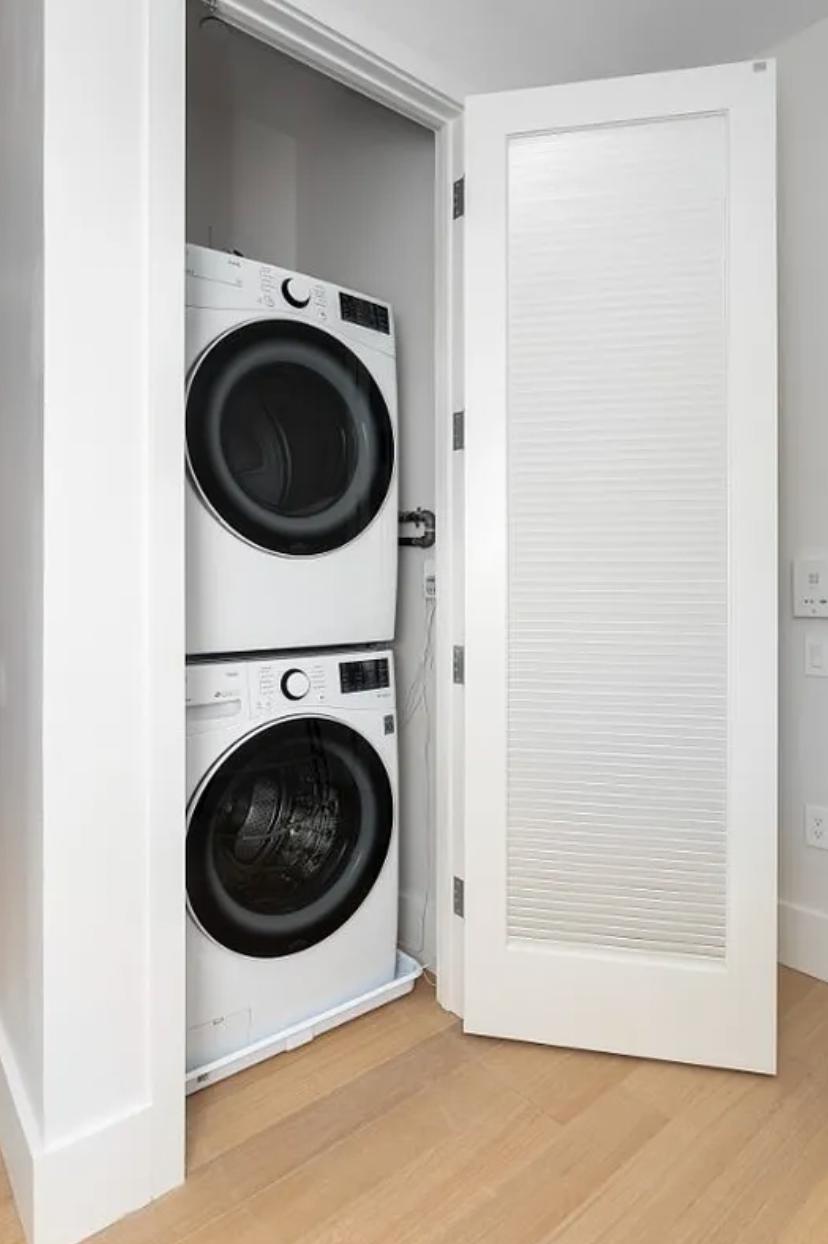 517 W 29th Street 6A