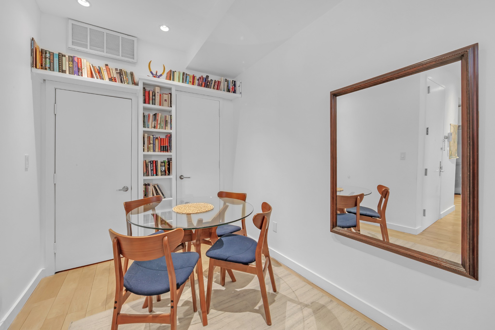 140 Scholes Street 3A