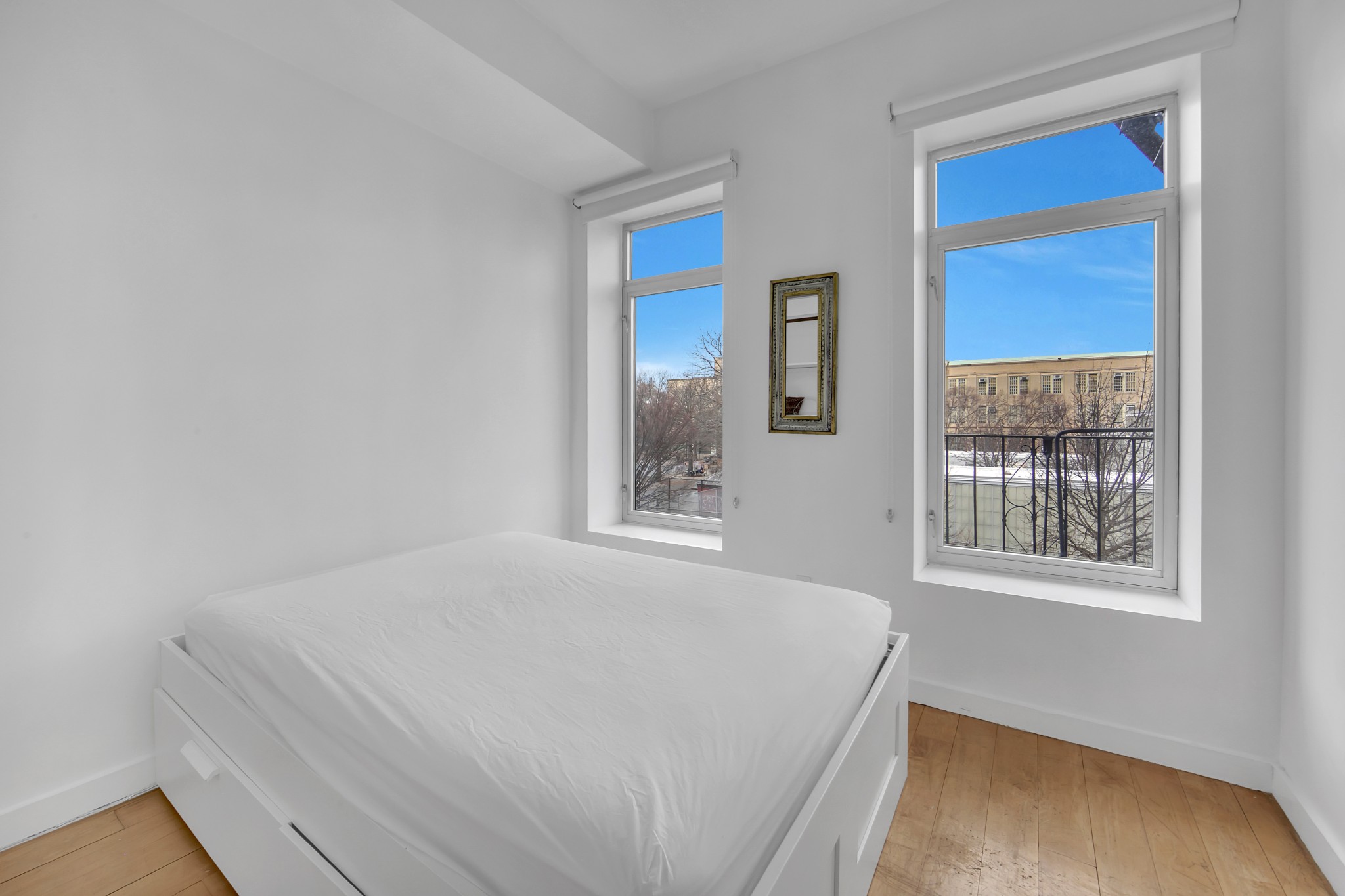 140 Scholes Street 3A