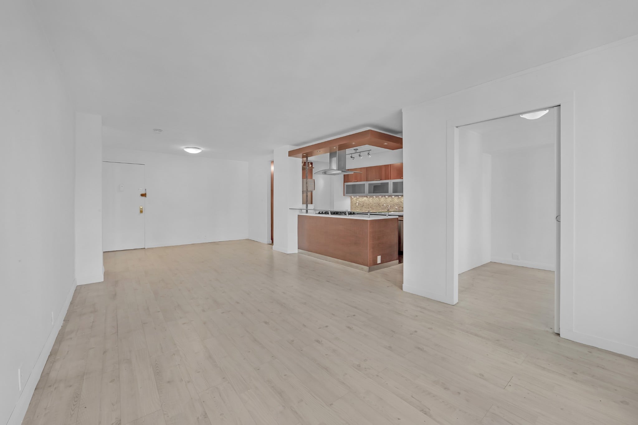 201 E 36th Street 15D