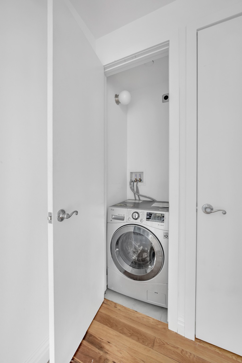 419 E 117th Street 4B