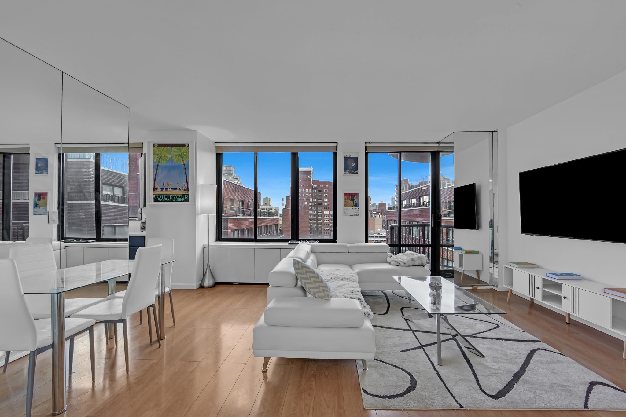 304 E 65th Street 11C