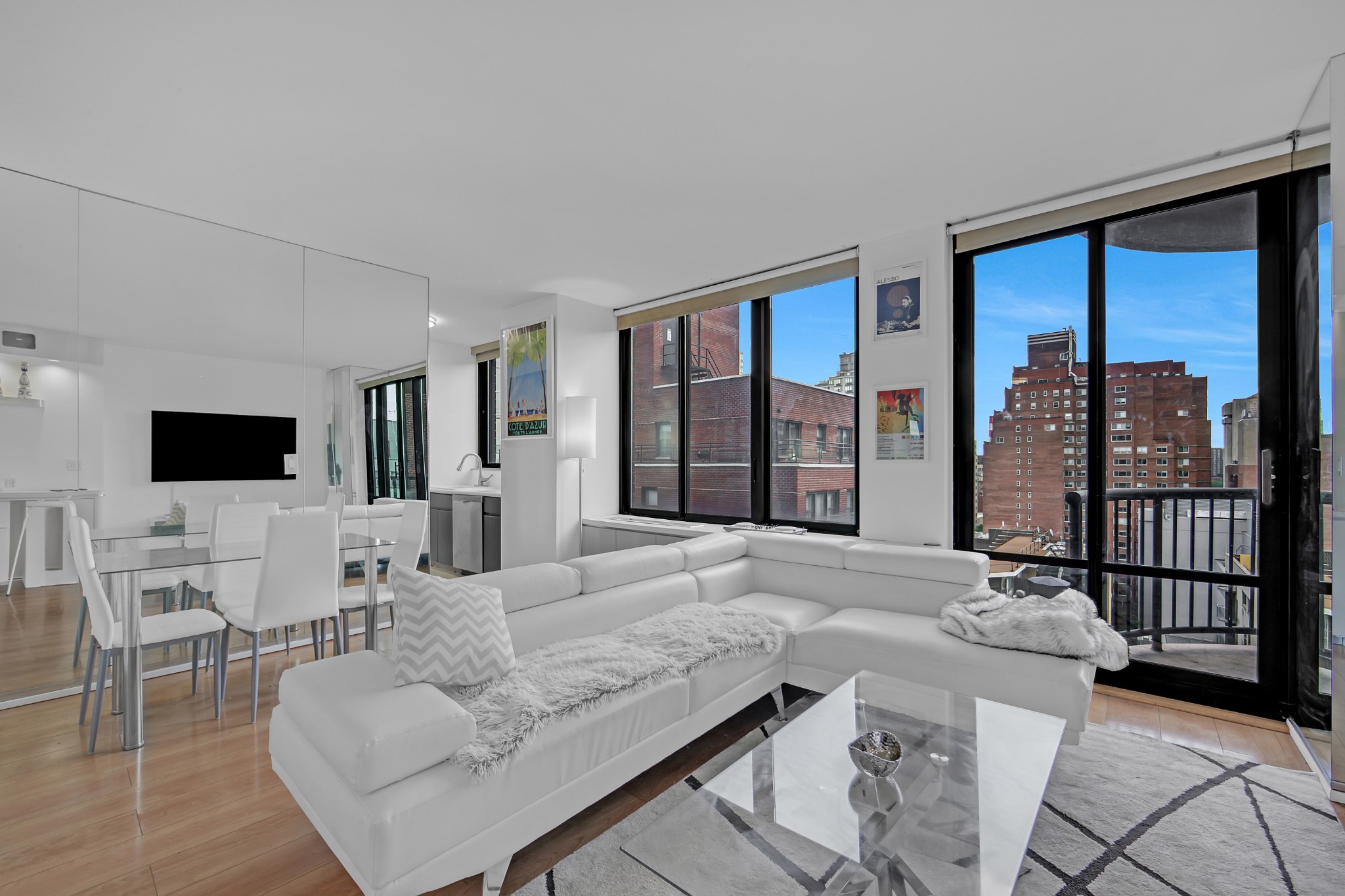 304 E 65th Street 11C