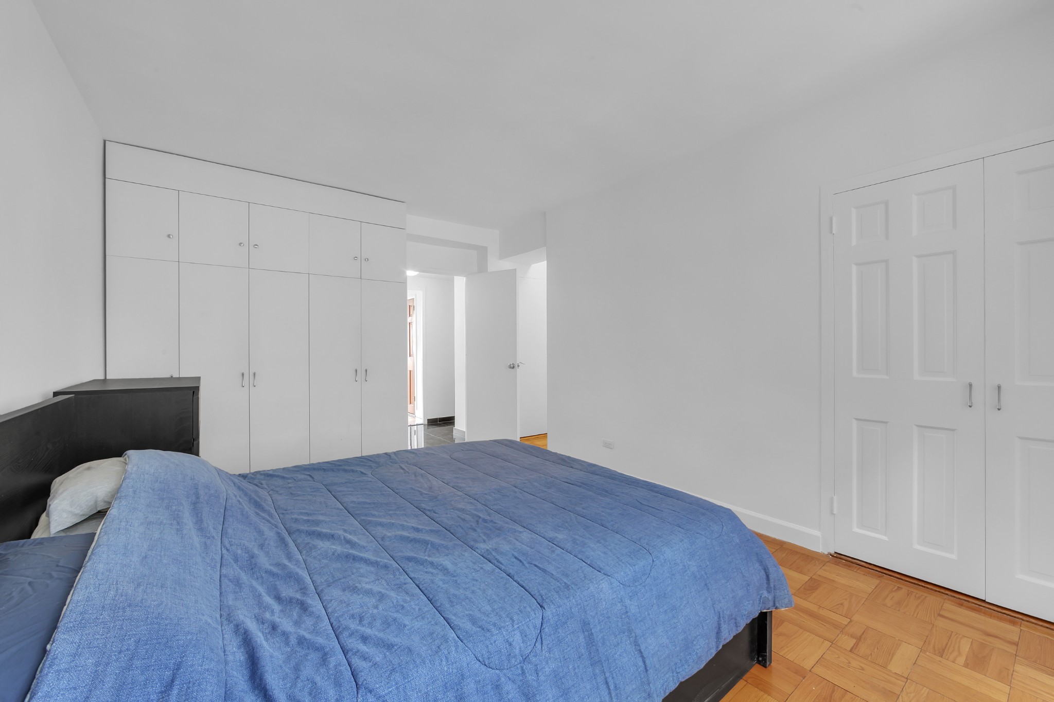 333 E 46th Street 18A