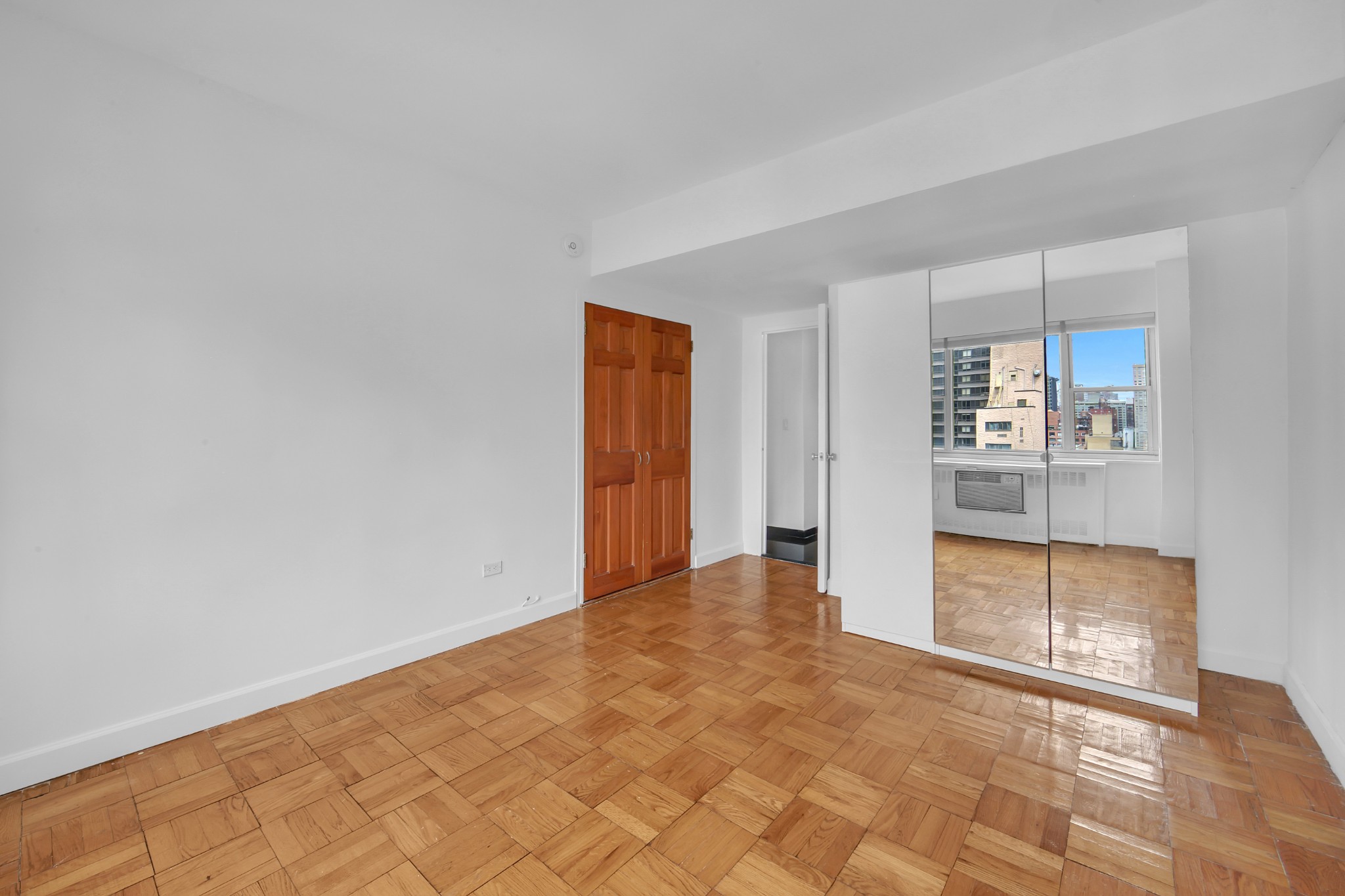 333 E 46th Street 18A