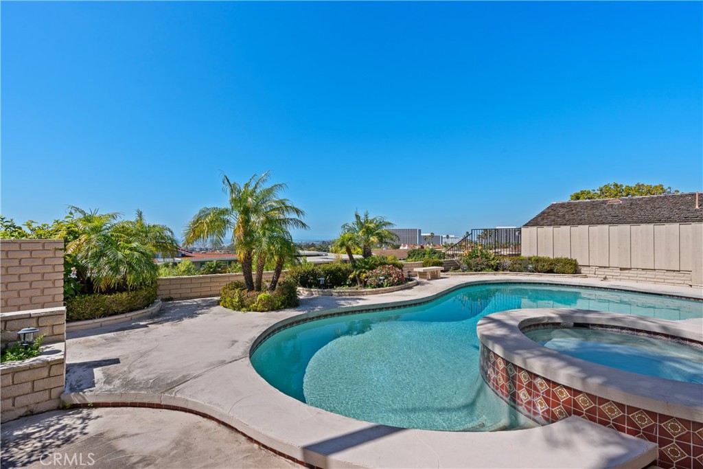 2609 Lighthouse Lane