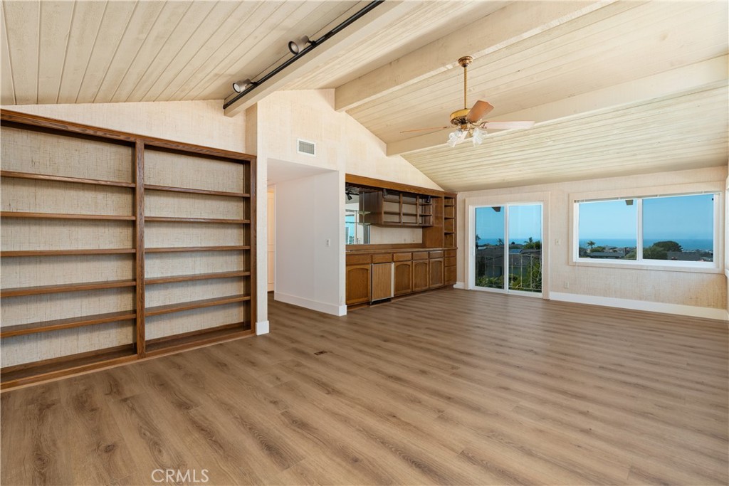 2609 Lighthouse Lane