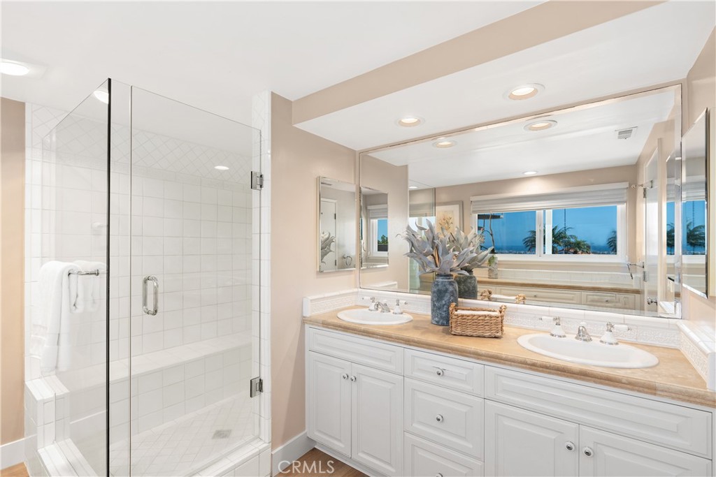 2609 Lighthouse Lane