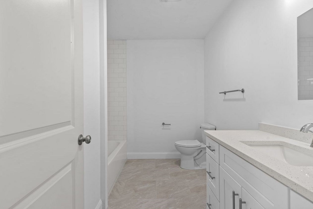 105 William St # 306