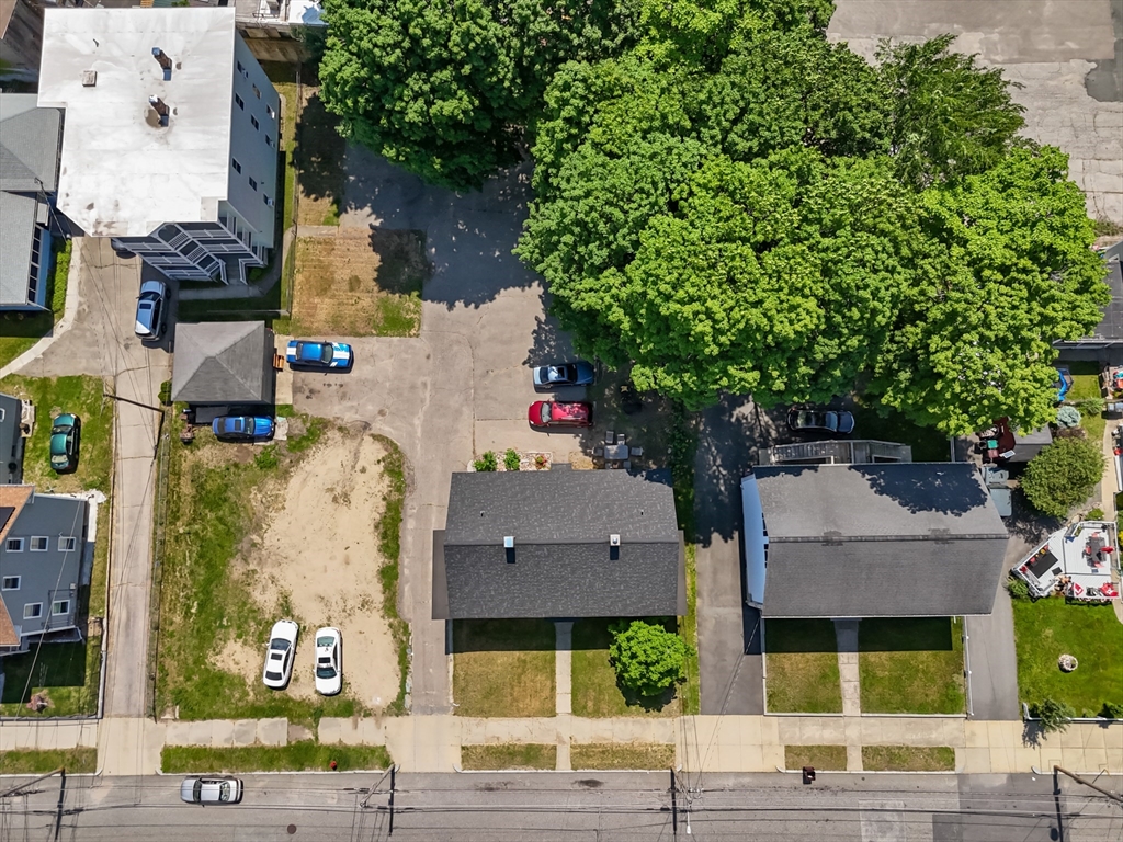 126 Earle St