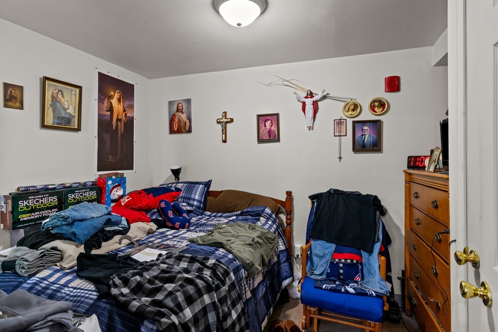 126 Earle St